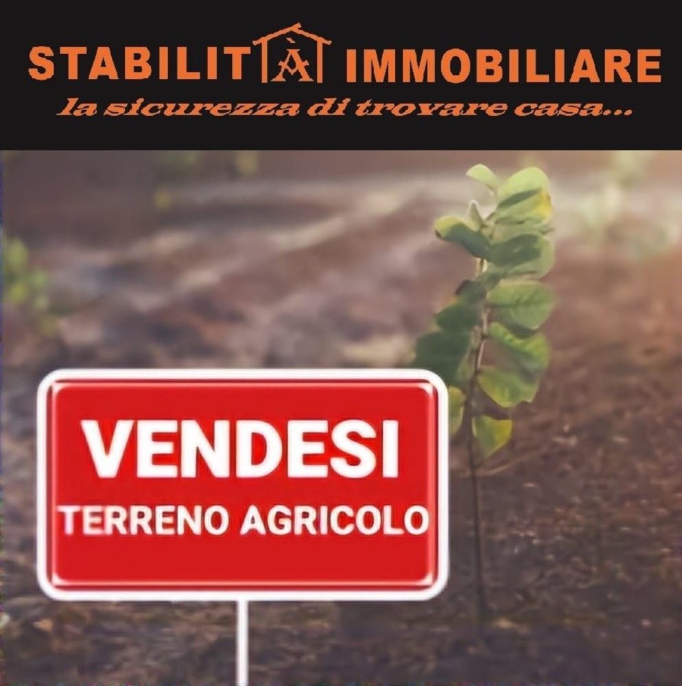 Terreno em Aci Sant'Antonio, Italy N.º 325358