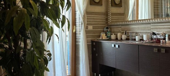 4 rooms Apartment in Foggia, Italy No. 141684 23