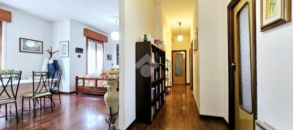 4-salle Appartement à Quartu Sant'Elena, Italy No. 50731 12