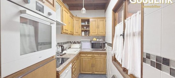 4 bedrooms House in Drancy, France No. 350086 9