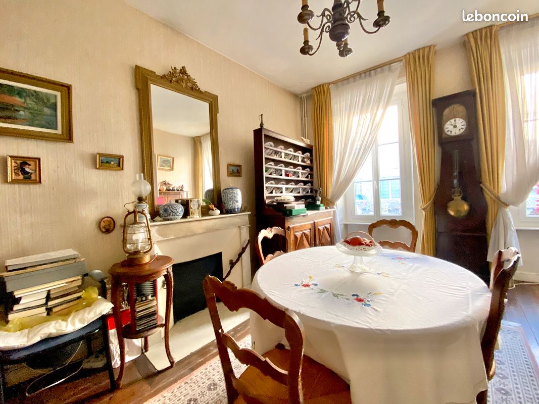 4 bedrooms House in La Rochelle, France No. 317433