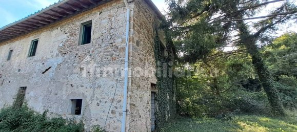 6 bedrooms House in Scarperia e San Piero, Italy No. 216304 6