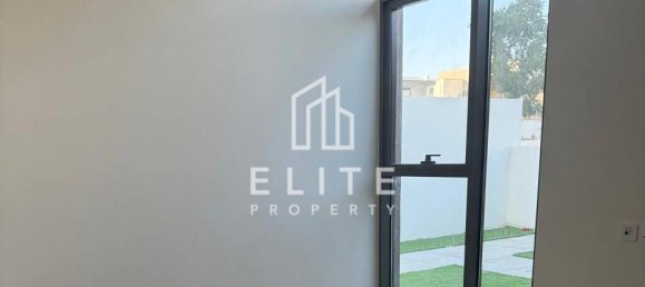 Таунхаус с 4 спальнями в Дубай, ОАЭ № 113073 2