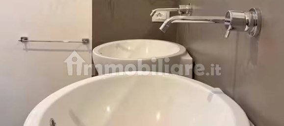 2 bedrooms Apartment in Ancona, Italy No. 308015 4