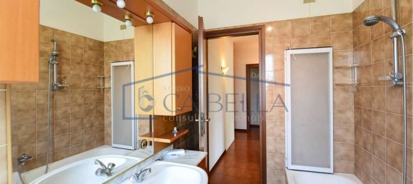 3غرفة شقة في Cesano Maderno, Italy رقم 334581 17