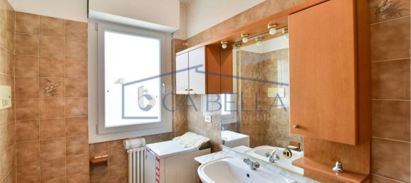 3غرفة شقة في Cesano Maderno, Italy رقم 334581 16