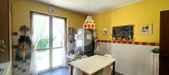 3 bedrooms Villa in San Mauro Torinese, Italy No. 340419 9