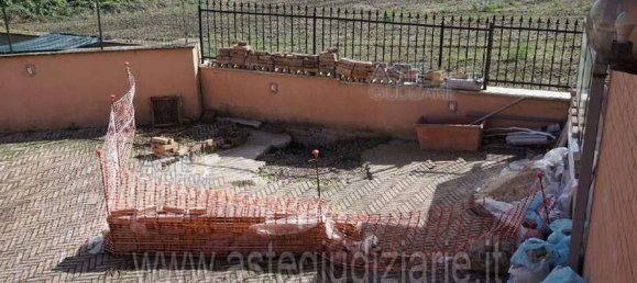 Квартира с 4 комнатами в Рим, Италия № 198680 64