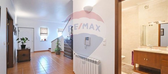 4 bedrooms House in Amadora, Portugal No. 173861 14