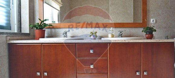 4 bedrooms House in Amadora, Portugal No. 173861 25