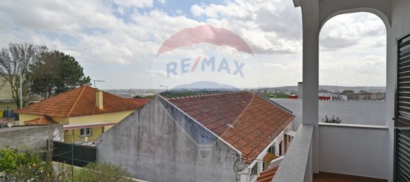 4 bedrooms House in Amadora, Portugal No. 173861 22