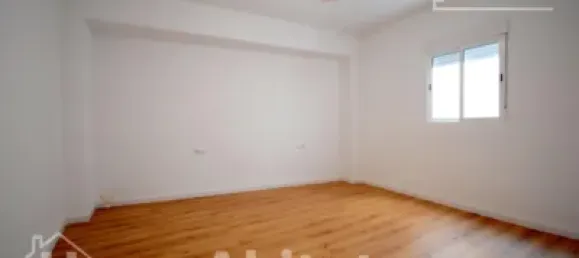 3 Schlafzimmer Wohnung in Valencia, Spain, Nr. 137203 16