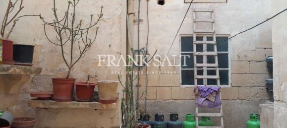 Таунхаус с 4 спальнями в Лука, Мальта № 1115 8