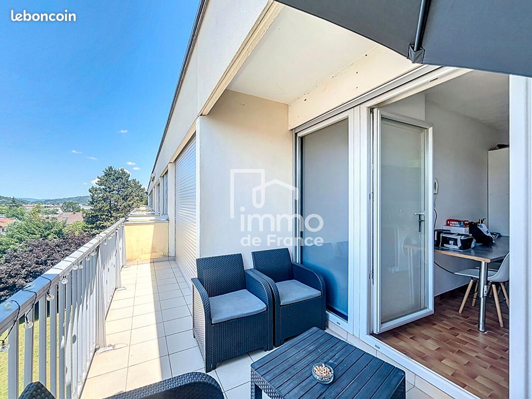 3 Schlafzimmer Wohnung in Oyonnax, France, Nr. 341085