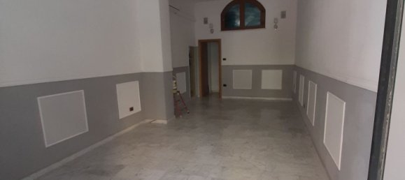 Gewerbliche Immobilie in Vallo della Lucania, Italy 38m², Nr. 311556 8