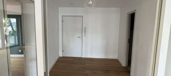 Квартира с 2 спальнями в Штутгарт, Германия № 27238 29