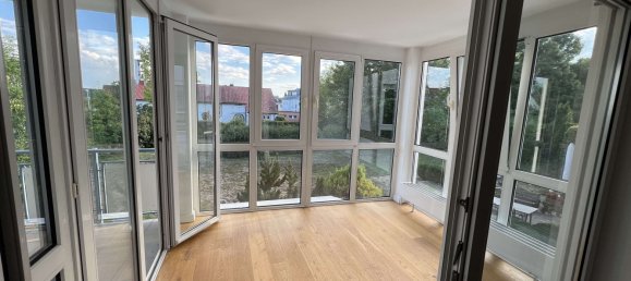 Квартира с 2 спальнями в Штутгарт, Германия № 27238 40