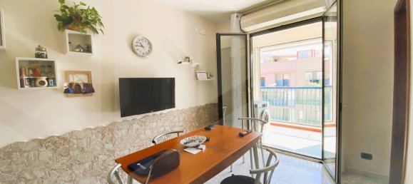 Apartamento de 3 habitaciónes en Bari, Italy No. 27626 9