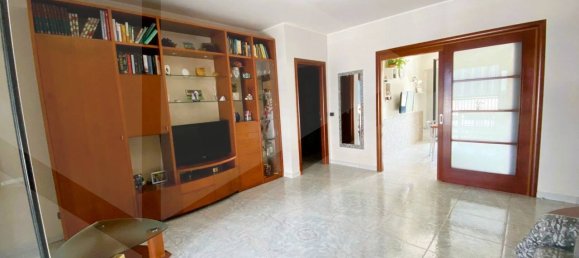 Apartamento de 3 habitaciónes en Bari, Italy No. 27626 7