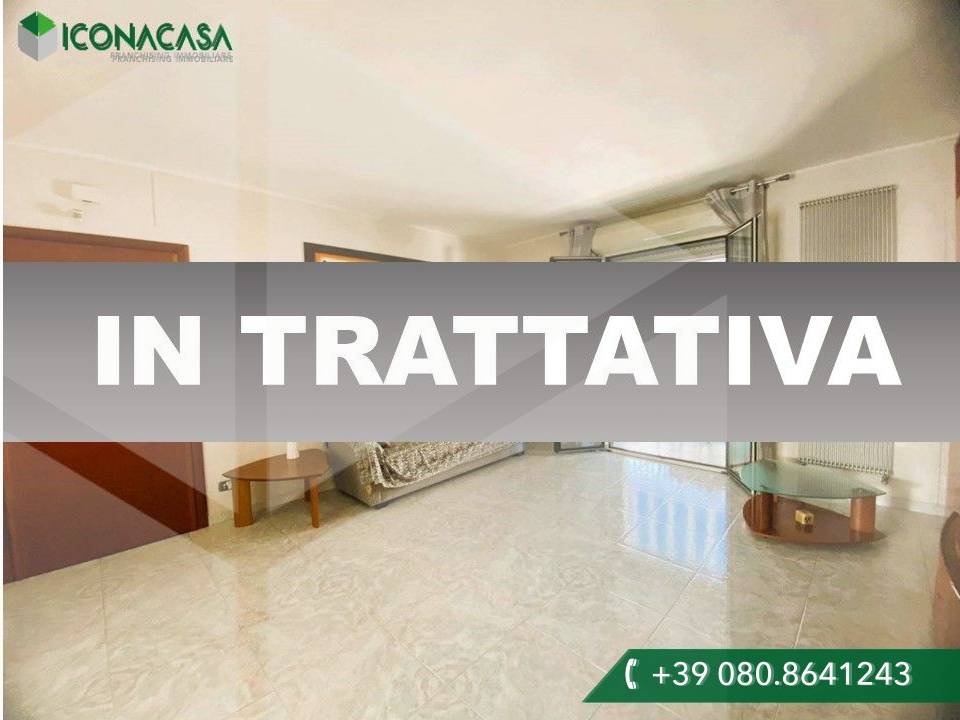 Apartamento de 3 habitaciónes en Bari, Italy No. 27626