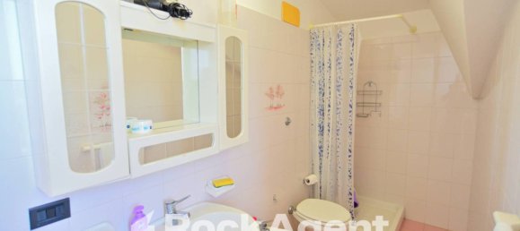 4 Schlafzimmer Villa in Aprilia, Italy, Nr. 9109 37