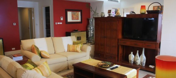 3 bedrooms Apartment in Tay Ho, Vietnam No. 5894 2