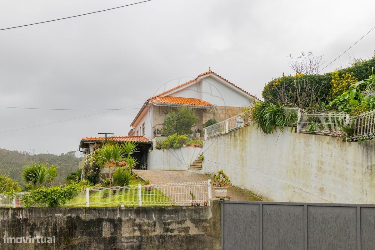 3 chambres Maison à Vila Nova de Famalicao, Portugal No. 175709