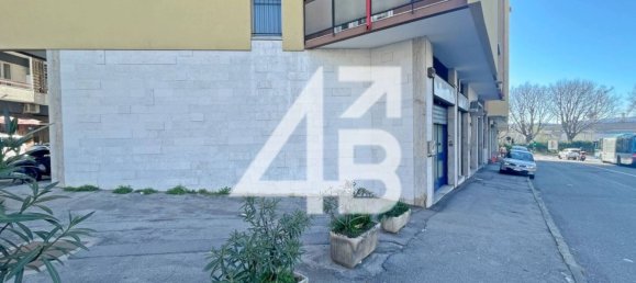 68m² Commercial property in Trieste, Italy No. 34975 17
