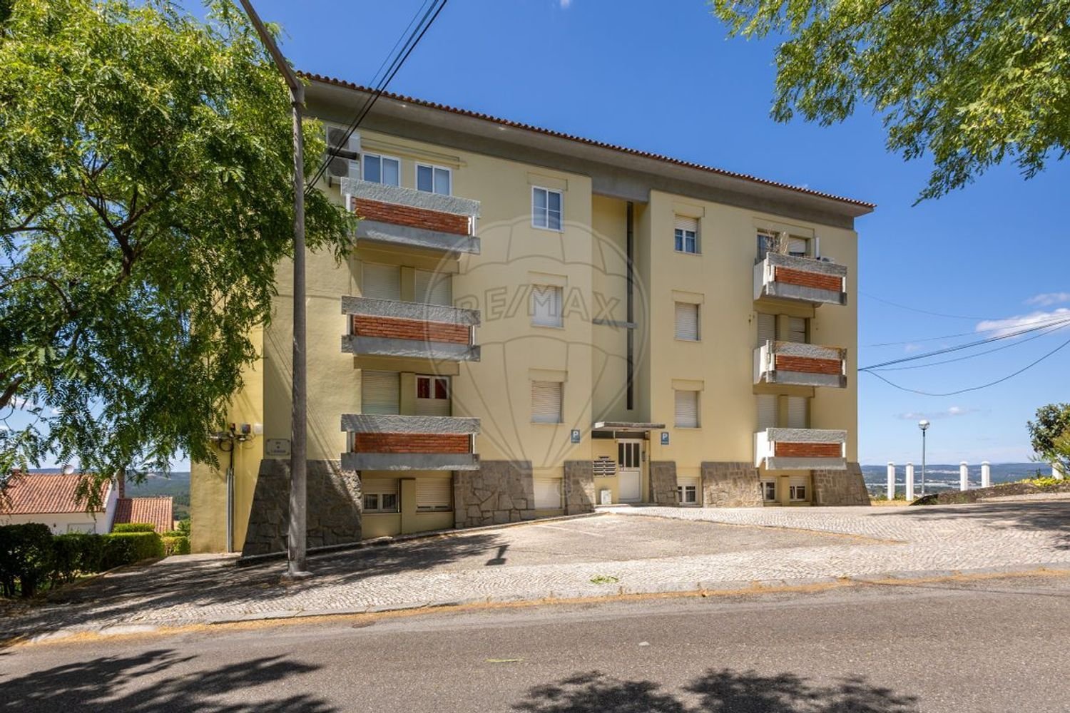 Квартира с 3 спальнями в Абрантиш, Португалия № 224869