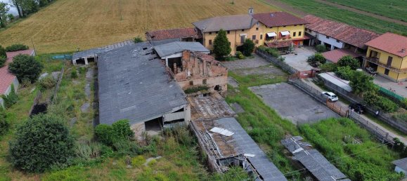 11غرفة منزل في Brignano Gera d'Adda, Italy رقم 153140 3