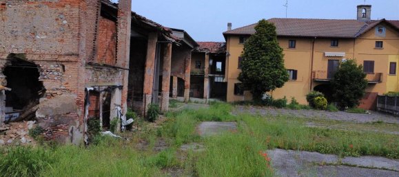 11غرفة منزل في Brignano Gera d'Adda, Italy رقم 153140 18