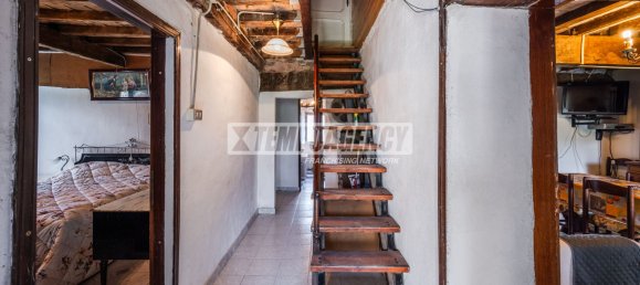 3 rooms House in Serramazzoni, Italy No. 372820 18