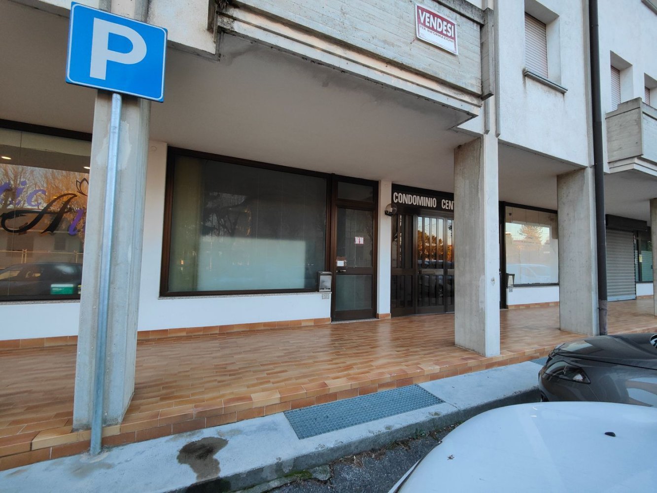 Imóvel comercial em Udine, Italy 68 m² N.º 15795