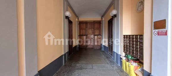 2 bedrooms Apartment in Turin, Italy No. 60822 5