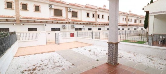 Casa de 3 dormitorios en San Miguel de Salinas, Spain No. 186388 22