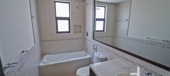 4 bedrooms Villa in Reem, UAE No. 32225 26