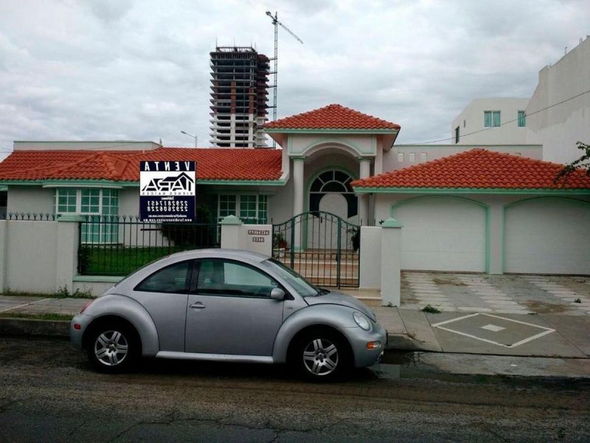 3 bedrooms House in Veracruz, Mexico No. 210049