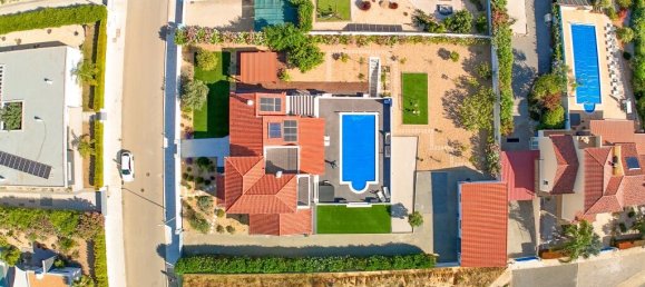 Villa T4 em Quelfes, Portugal N.º 249239 33