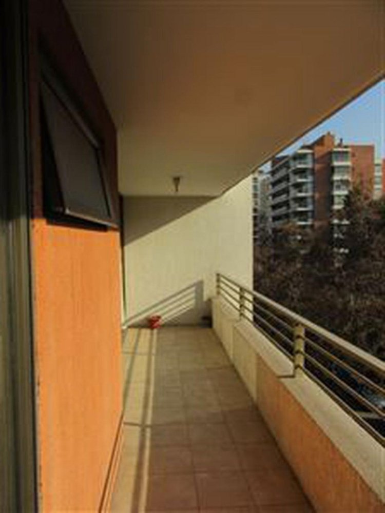 4 bedrooms Apartment in Santiago, Chile No. 4139