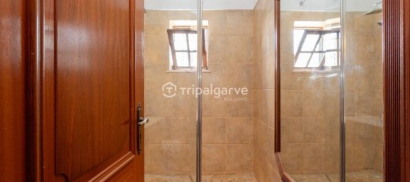 4 Schlafzimmer Villa in Albufeira, Portugal, Nr. 10120 46