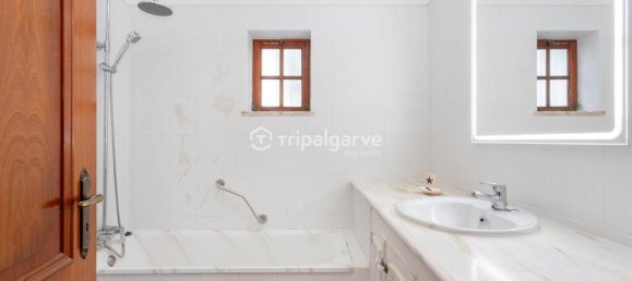 4 Schlafzimmer Villa in Albufeira, Portugal, Nr. 10120 27