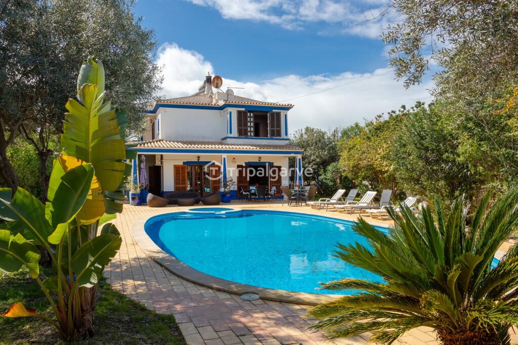 4 Schlafzimmer Villa in Albufeira, Portugal, Nr. 10120