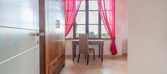 3 rooms Apartment in Pisa, Italy No. 172104 12