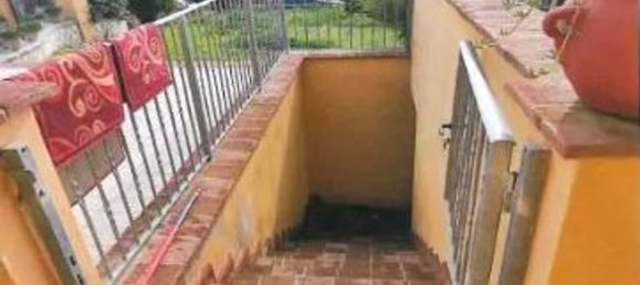 Дом с 5 комнатами в Пассиньяно суль Тразимено, Италия № 46634 21