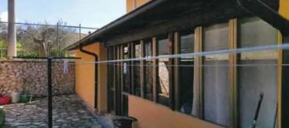 Дом с 5 комнатами в Пассиньяно суль Тразимено, Италия № 46634 13