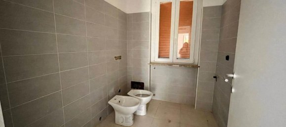 3غرفة شقة في Cilavegna, Italy رقم 82217 2