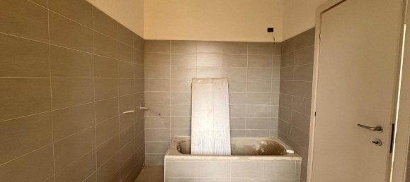 3غرفة شقة في Cilavegna, Italy رقم 82217 18