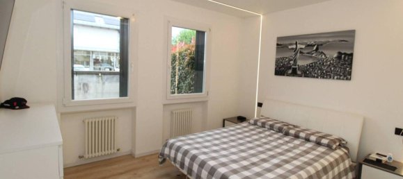 3 rooms Apartment in Montebello Vicentino, Italy No. 70034 15