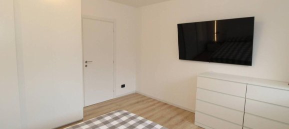 3 rooms Apartment in Montebello Vicentino, Italy No. 70034 17