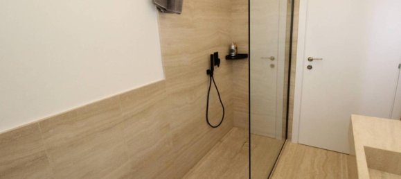 3 rooms Apartment in Montebello Vicentino, Italy No. 70034 24